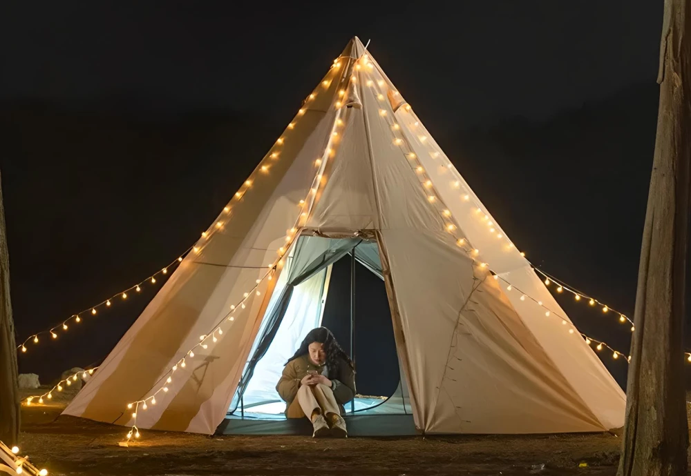 pyramid meditation tent